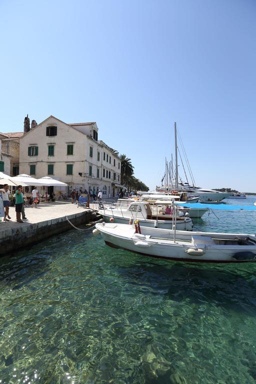 Apartment Lilly With Amazing City View Hvar Town Exterior photo
