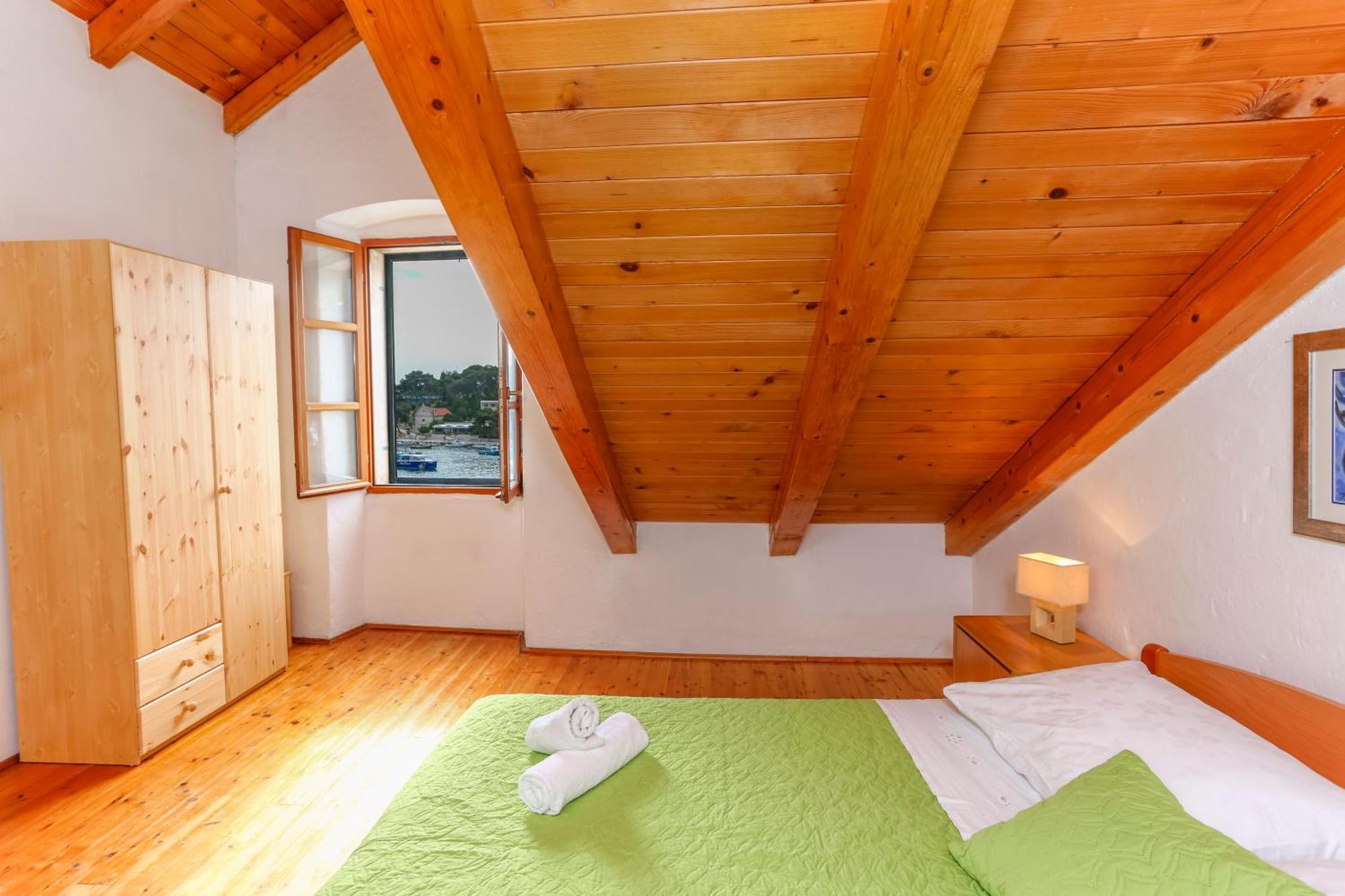Apartment Lilly With Amazing City View Hvar Town Exterior photo