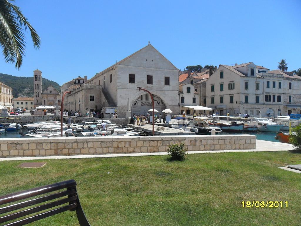Apartment Lilly With Amazing City View Hvar Town Room photo