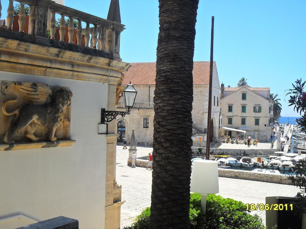 Apartment Lilly With Amazing City View Hvar Town Room photo