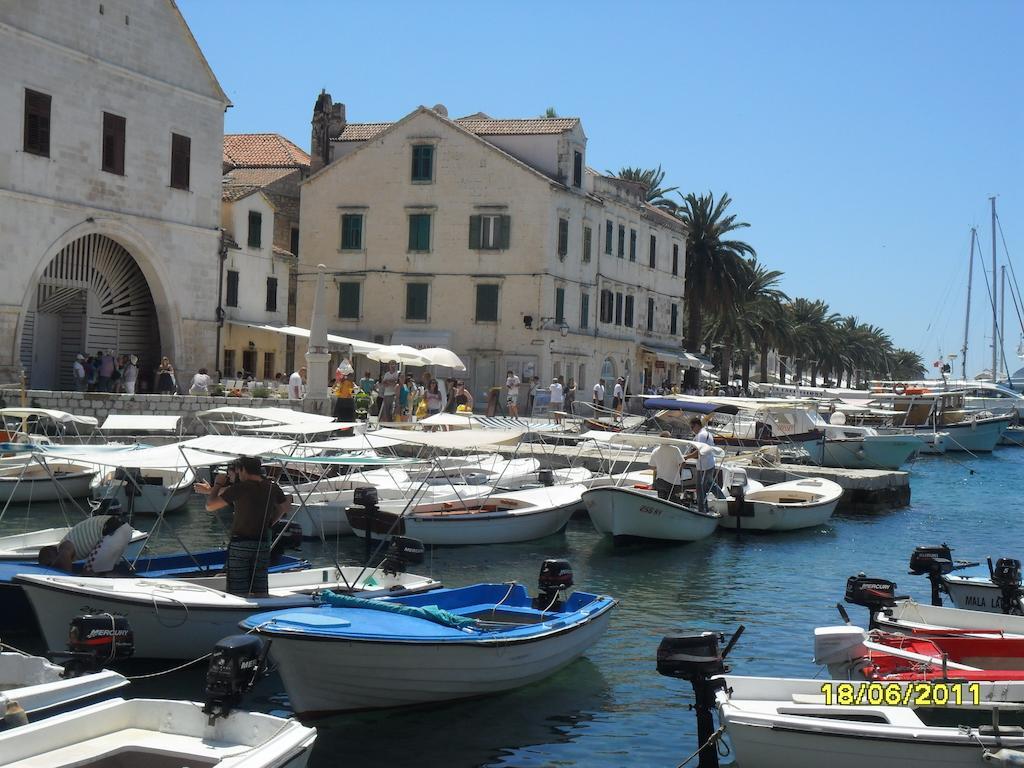 Apartment Lilly With Amazing City View Hvar Town Room photo